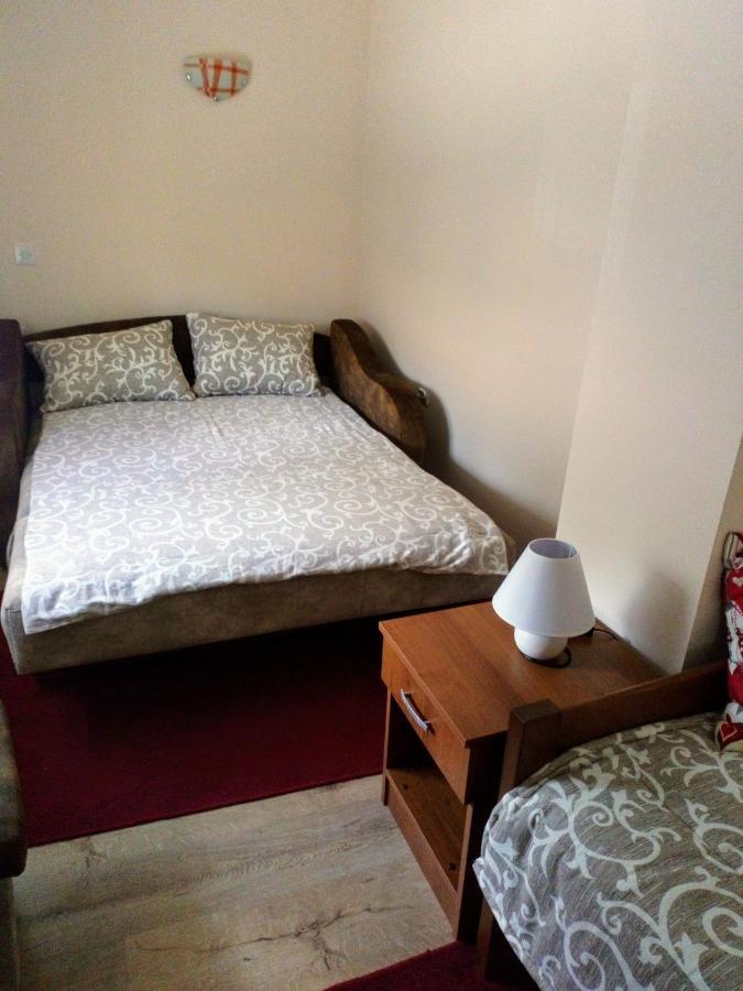 Guest House Green view Pirot Buitenkant foto