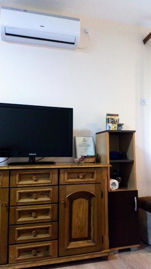 Guest House Green view Pirot Buitenkant foto
